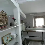 Les Lebes - Grange Loft Daire Sempesserre