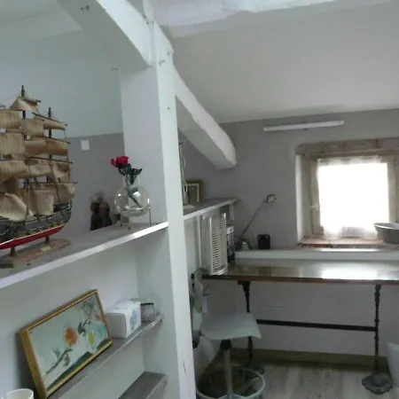 Les Lebes - Grange Loft Apartment Sempesserre